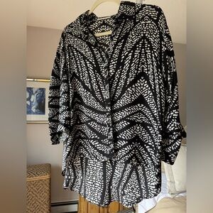 Three Eighty Two Gorgeous High Low Blouse (size M)
